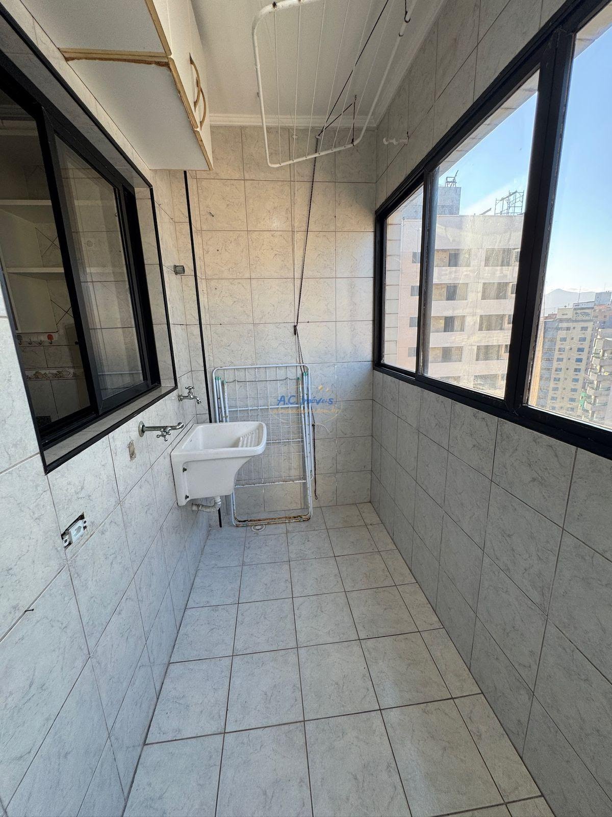 Apartamento à venda com 2 quartos, 1 suíte, 1 vaga e 80m² no Vila Tupi, Praia Grande (SP) — foto 19 de 20