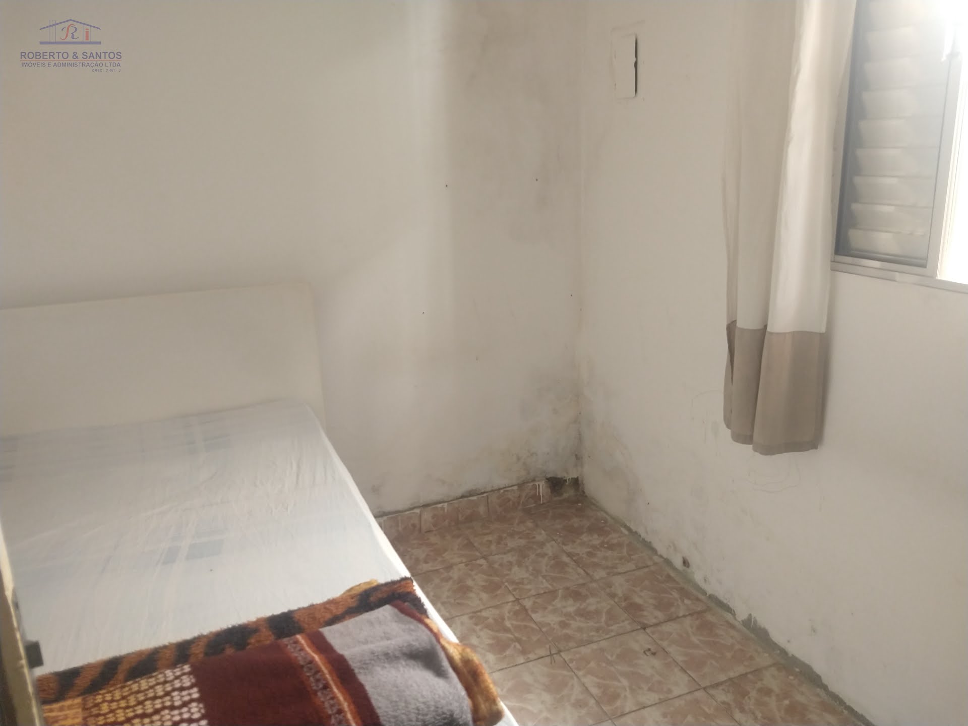 Dormitório 02
