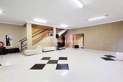 Casa, 2 quartos, 327 m² - Foto 1