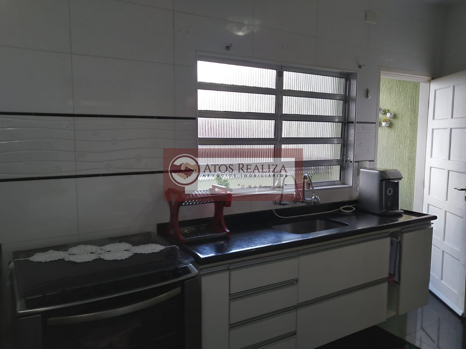Casa à venda com 2 quartos, 2 banheiros, 2 vagas e 138m² no Interlagos, São Paulo (SP) — foto 9 de 30