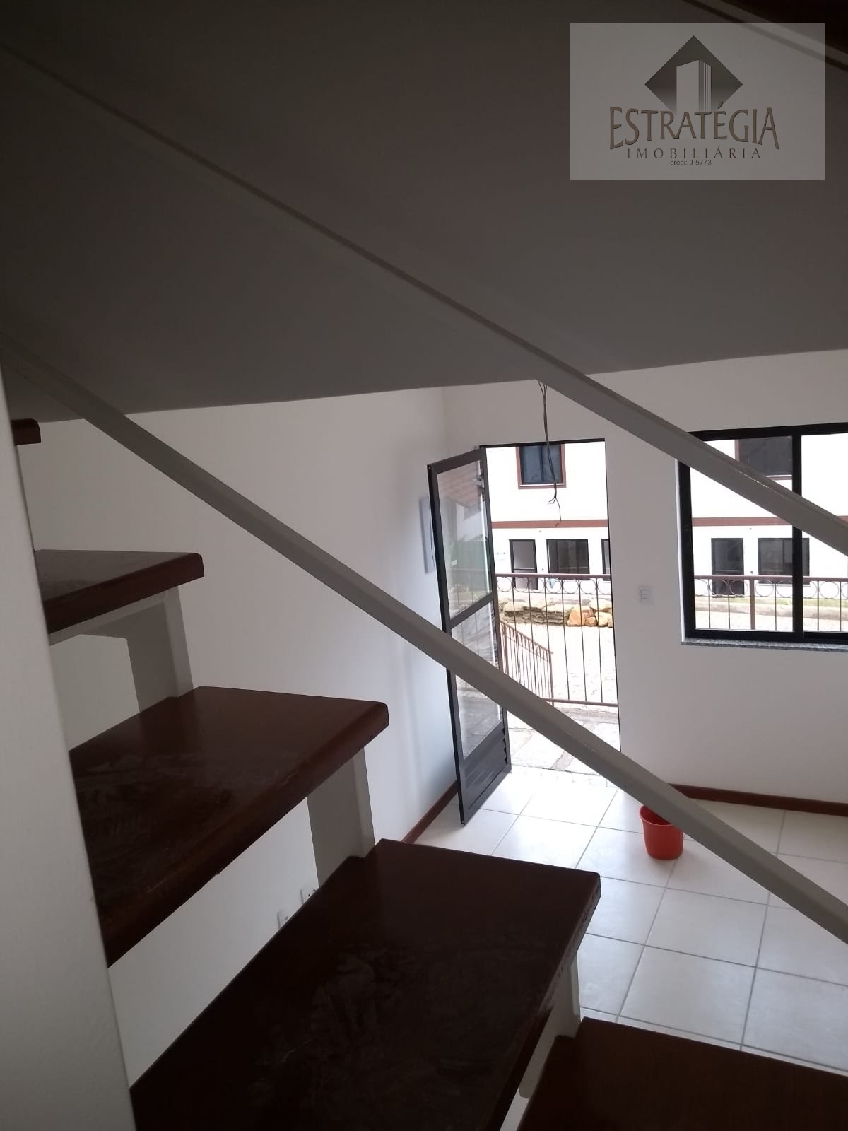 Apartamento à venda com 2 quartos, 1 banheiro, 1 vaga e 65m² no São Sebastião, Petrópolis (RJ) — foto 3 de 11