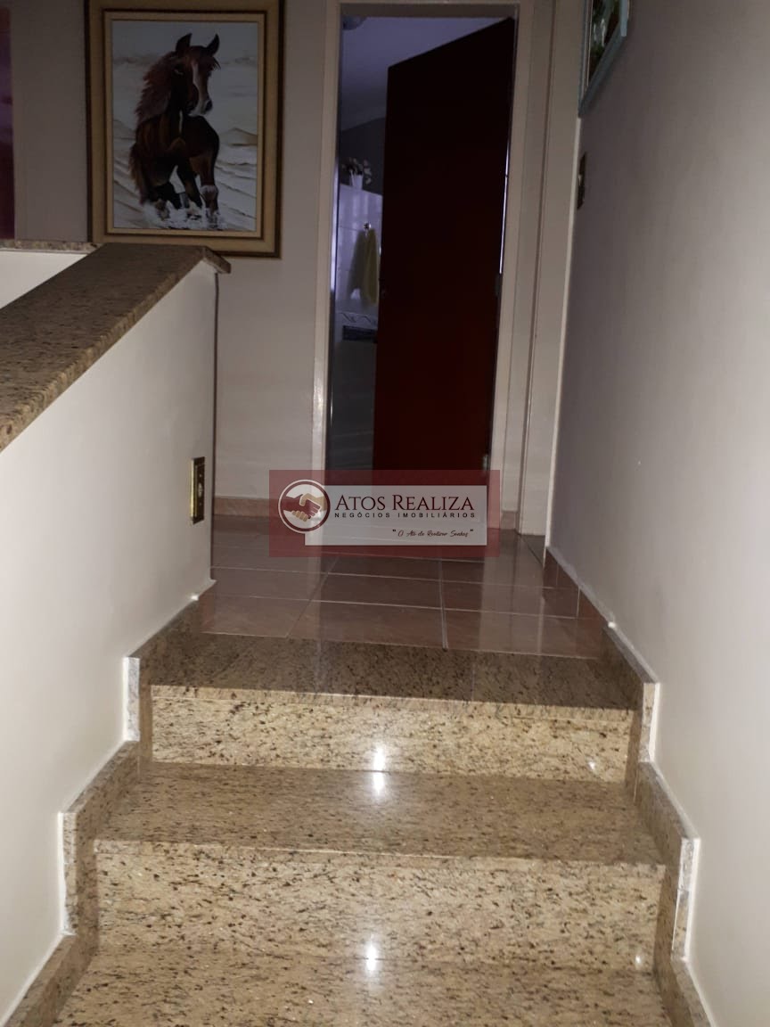 Casa à venda com 3 quartos, 1 suíte, 4 vagas e 153m² no Campo Grande, São Paulo (SP) — foto 9 de 21