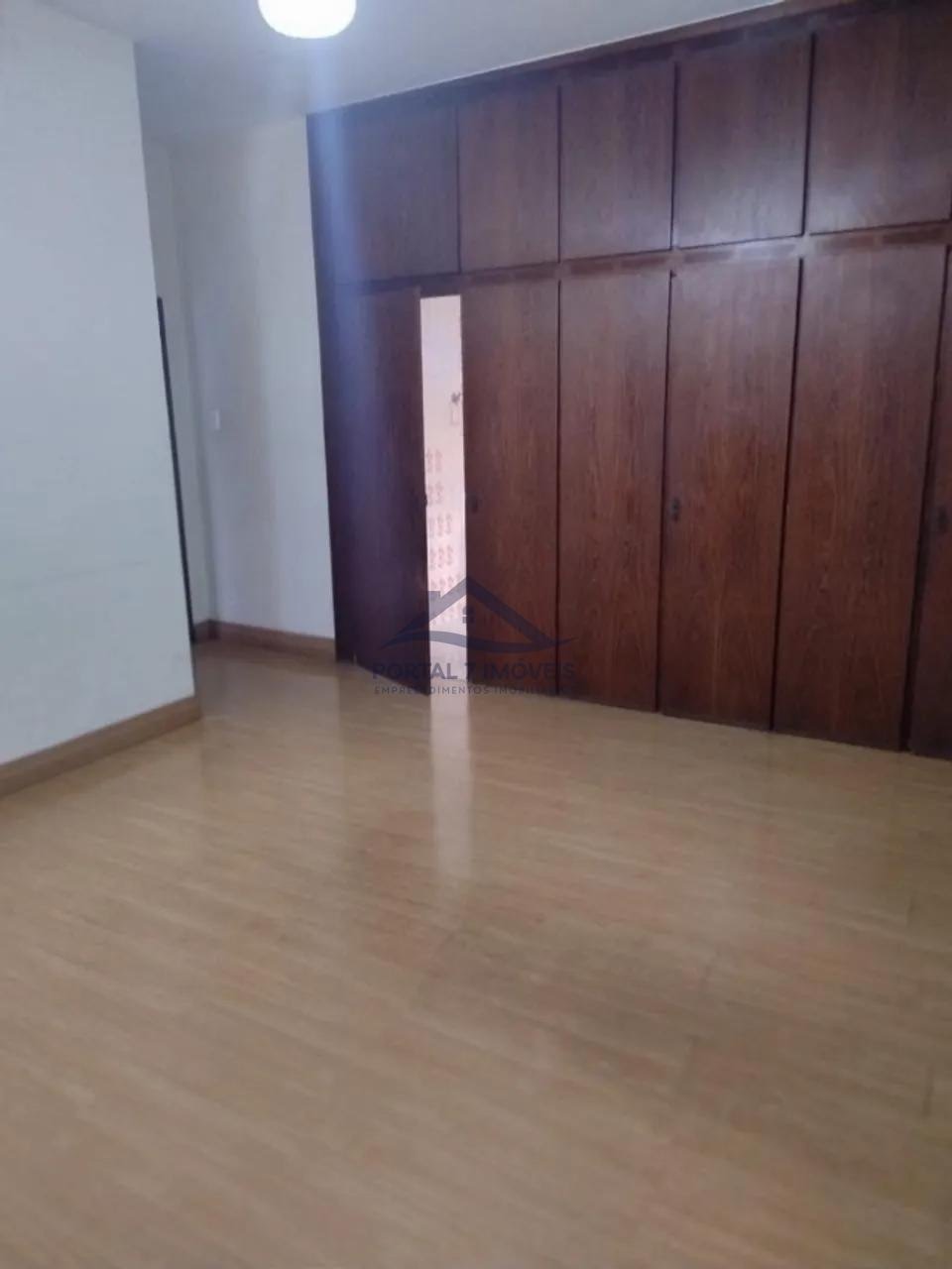 Casa à venda com 3 quartos, 1 suíte, 4 vagas e 297m² no Jardim Cambui, Sete Lagoas (MG) — foto 21 de 21