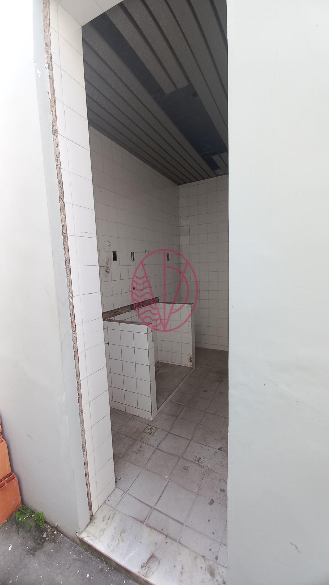 Comercial para alugar com 6 banheiros, 8 vagas e 480m² no Itapuã, Salvador (BA) — foto 18 de 24