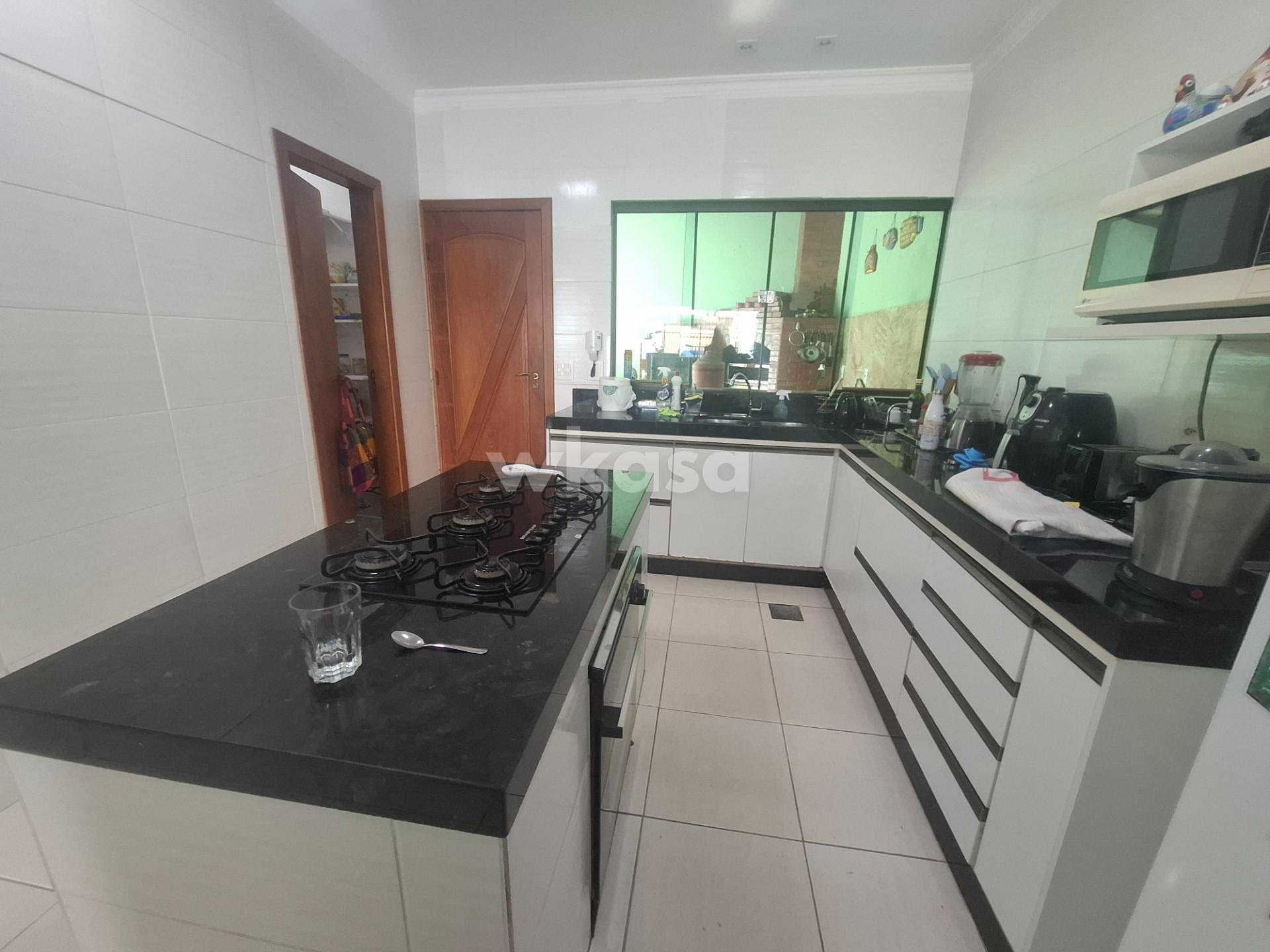 Casa à venda com 3 quartos, 2 suítes, 3 vagas e 280m² no Colina de Laranjeiras, Serra (ES) — foto 9 de 30