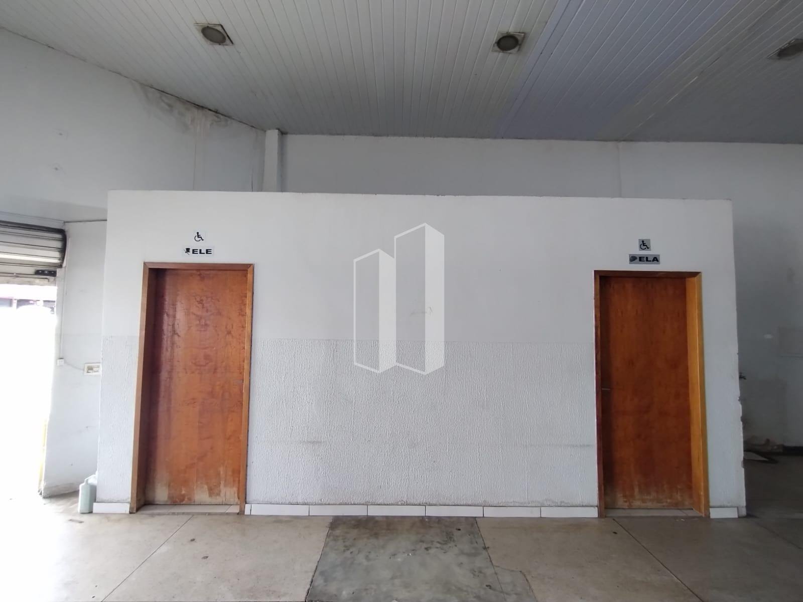 Comercial para alugar com 3 banheiros e 316m² no Setor Garavelo, Aparecida de Goiânia (GO) — foto 5 de 23