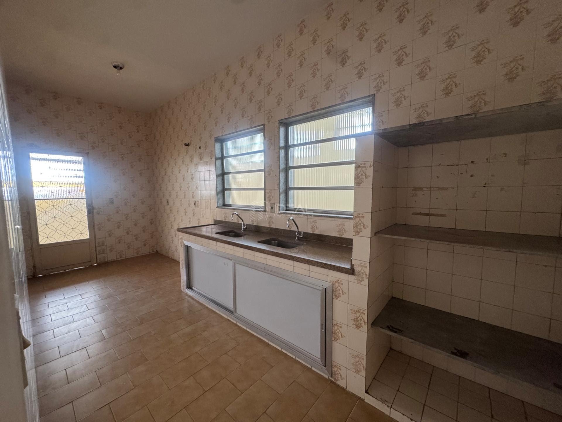 Comercial à venda com 3 banheiros e 200m² no Centro, Campos dos Goytacazes (RJ) — foto 9 de 18