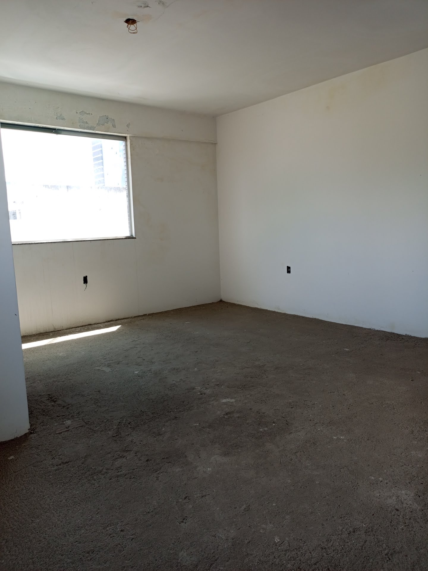 Comercial à venda com 18 banheiros e 879m² no Centro, Feira de Santana (BA) — foto 7 de 7