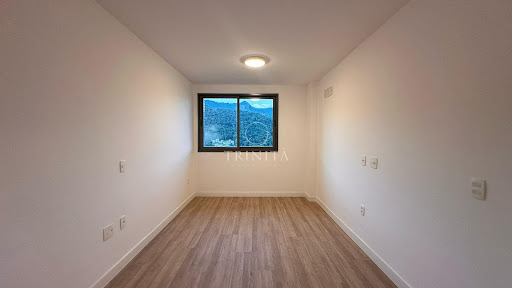 quarto-trinitaimoveis-Astra-IlhaPura