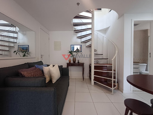 Cobertura duplex à venda em Botafogo: 75m², 1 quarto 