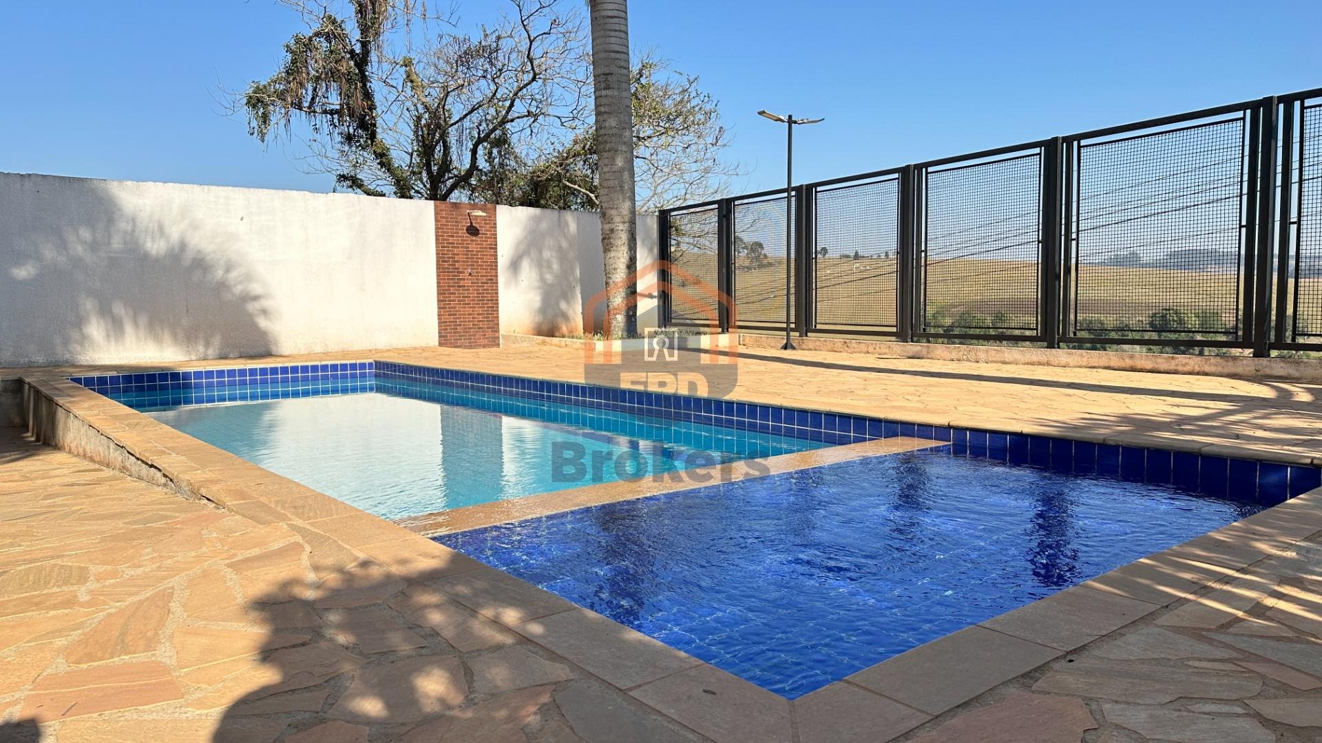 Piscina Adulto e infantil