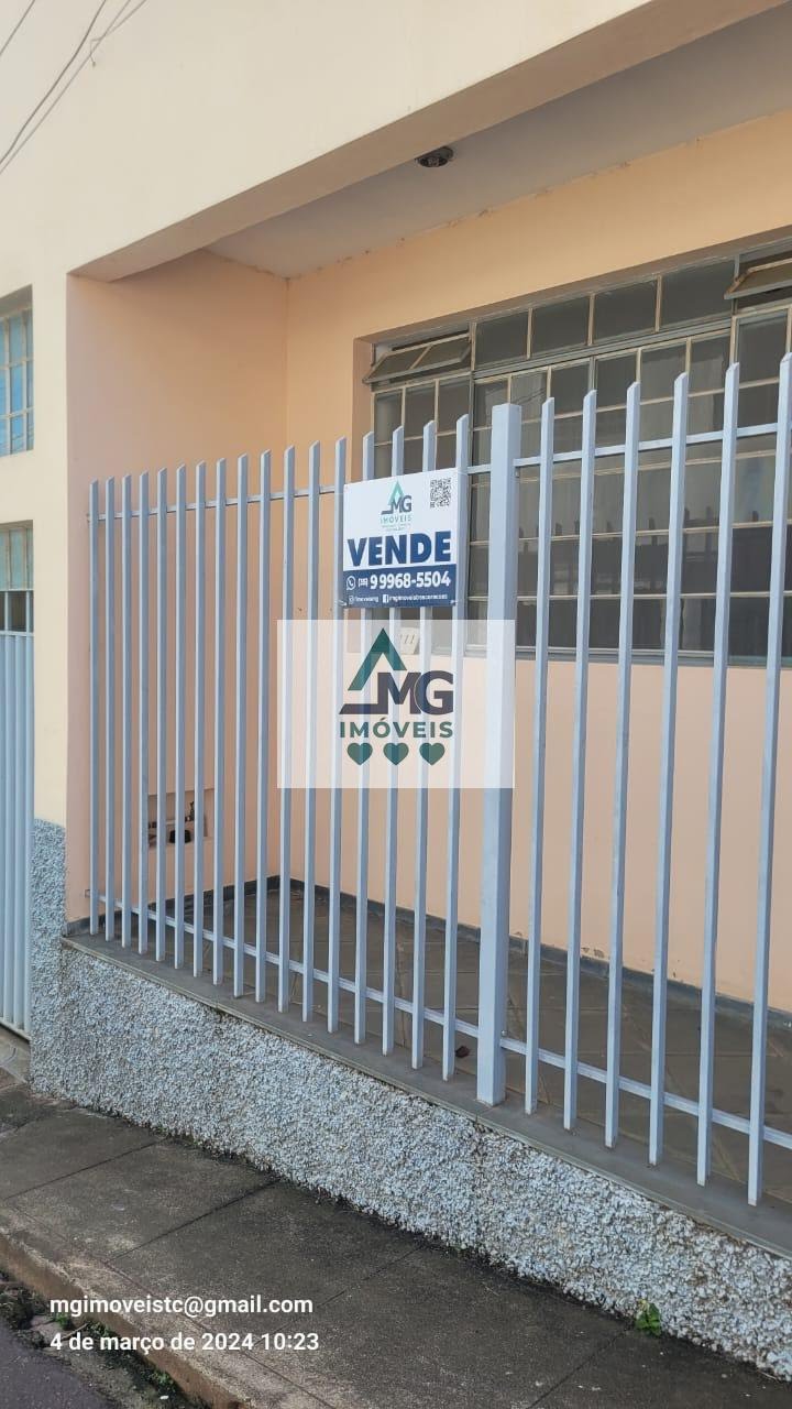 Casa à venda com 4 quartos, 1 suíte, 4 vagas e 150m² no Cotia, Três Corações (MG) — foto 14 de 21