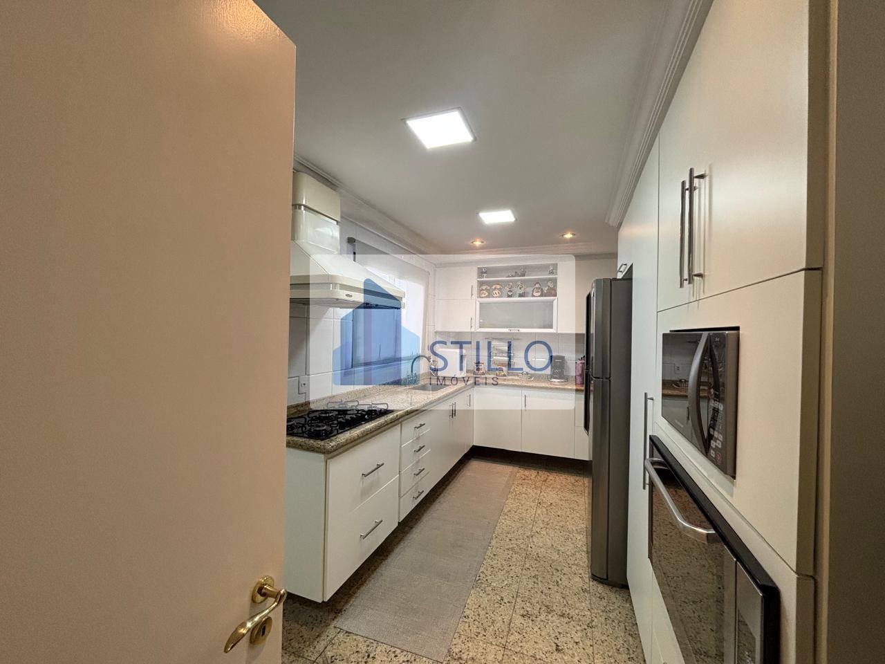 Apartamento à venda com 3 quartos, 3 suítes, 4 vagas e 156m² no Vila Regente Feijó, São Paulo (SP) — foto 9 de 12