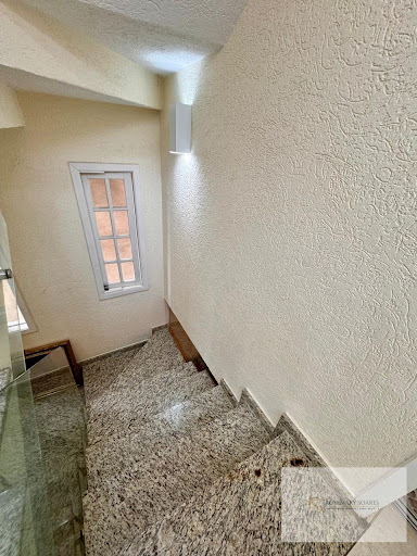 Acesso ao primeiro piso
