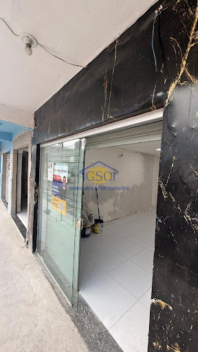 Loja/Salão em Parque Residencial Laranjeiras - Serra, ES