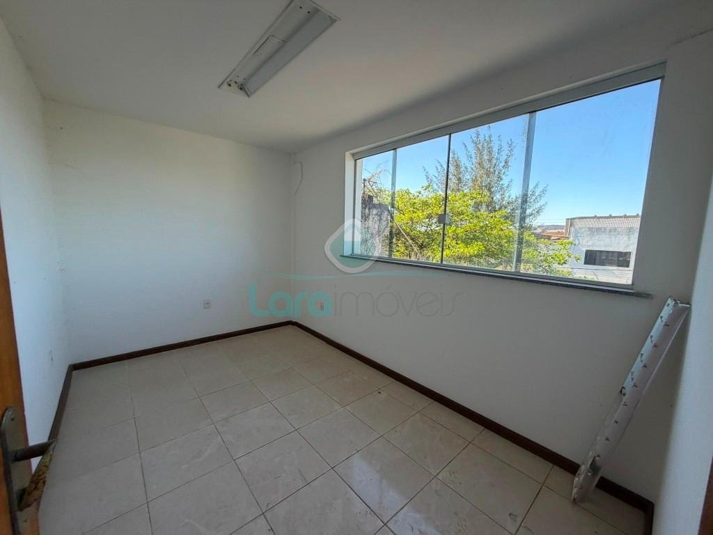 Comercial à venda com 1200m² no Novo Cavaleiro, Macaé (RJ) — foto 25 de 30