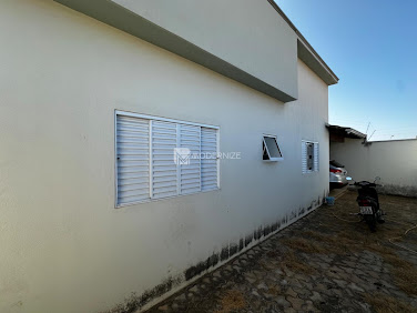 Casa em Santa Mônica  -  Catalão