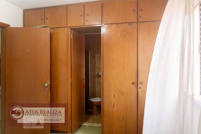 Casa à venda com 3 quartos, 3 suítes, 2 vagas e 300m² no Interlagos, São Paulo (SP) — foto 22 de 30