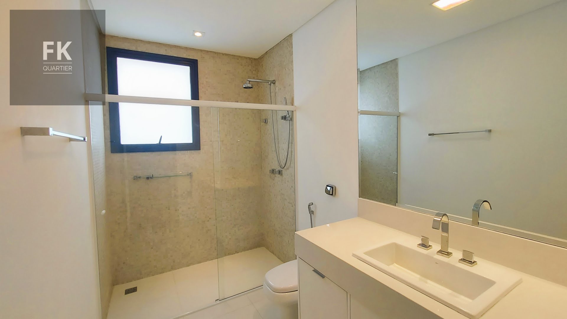 Casa à venda com 5 quartos, 5 suítes, 4 vagas e 730m² no Alphaville Conde II, Barueri (SP) — foto 24 de 30