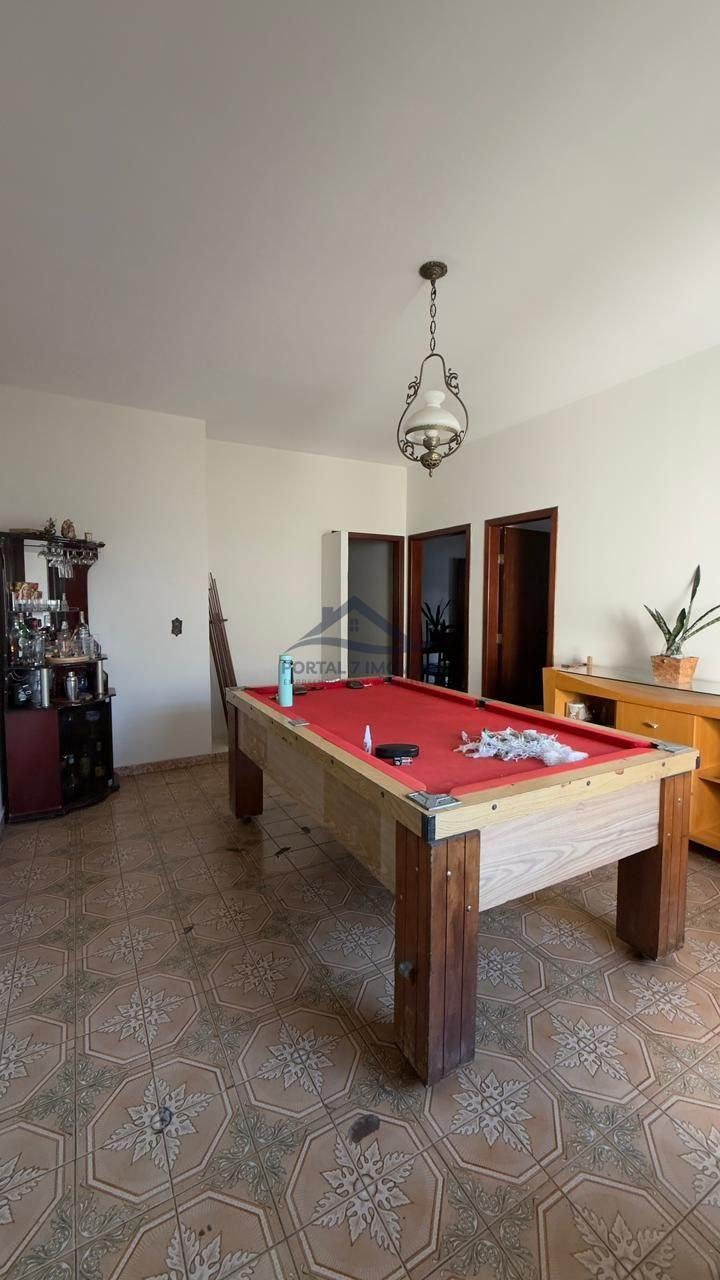 Casa à venda com 5 quartos, 1 suíte, 5 vagas e 360m² no São Cristovao, Sete Lagoas (MG) — foto 11 de 17