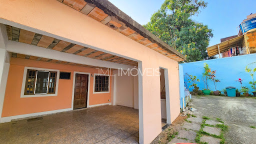 Casa de Condomínio em Saracuruna - Duque de Caxias, RJ