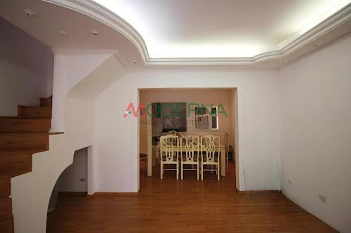 Sobrado à Venda em Rudge Ramos, SBC: 154m², 3 Dorms, R$875mil