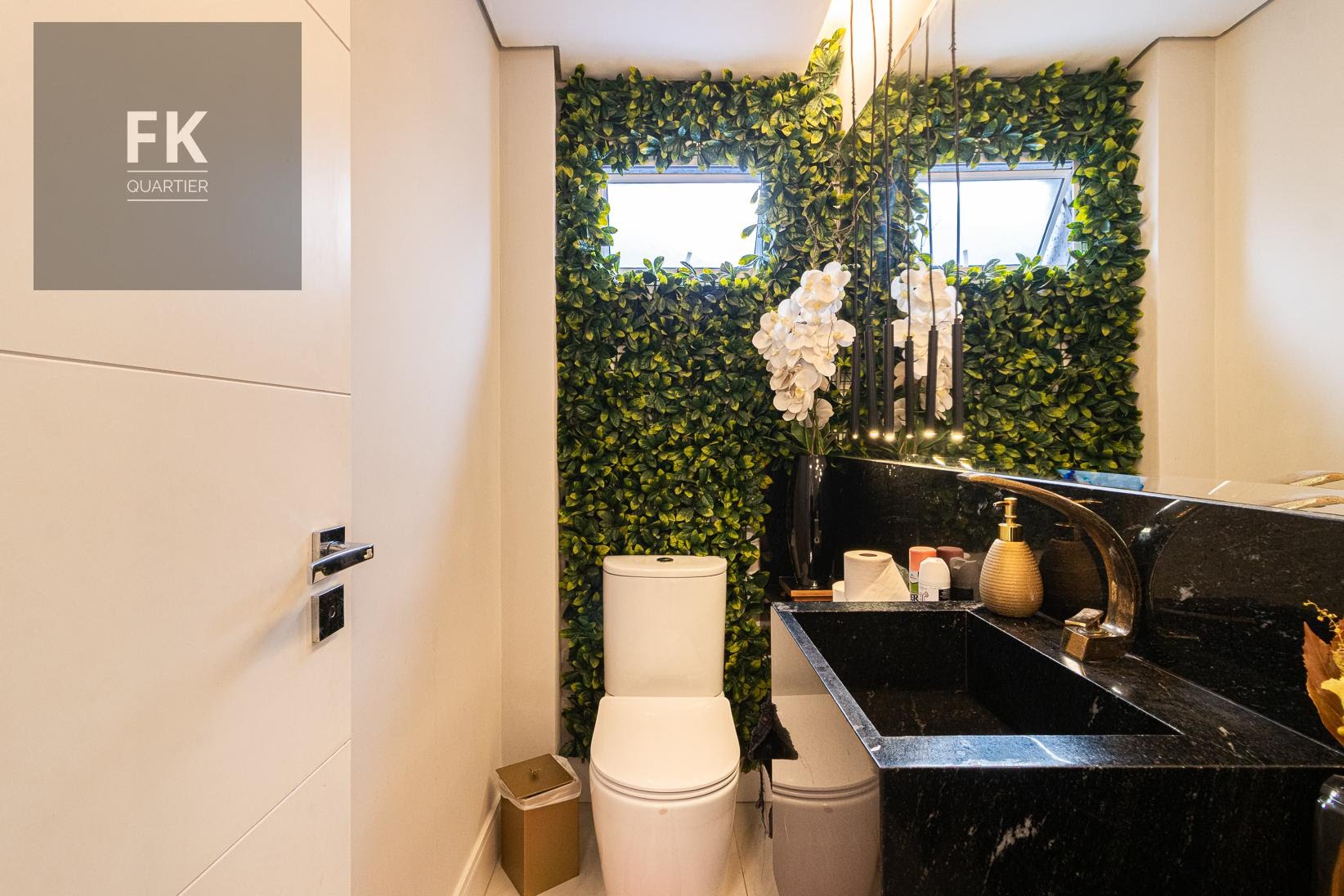 Casa à venda com 4 quartos, 4 suítes, 4 vagas e 319m² no Alphaville, Santana de Parnaíba (SP) — foto 11 de 29