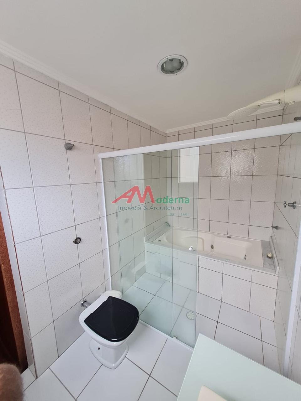Casa à venda com 3 quartos, 2 suítes, 2 vagas e 188m² no Santa Terezinha, São Bernardo do Campo (SP) — foto 8 de 11
