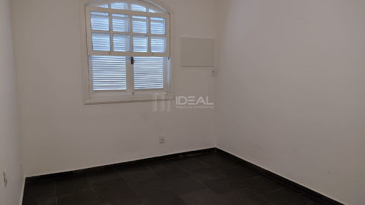 apartamento de 2 quartos sendo 1 suítes disponível para locação no Centro - Campos dos Goytacazes, RJ