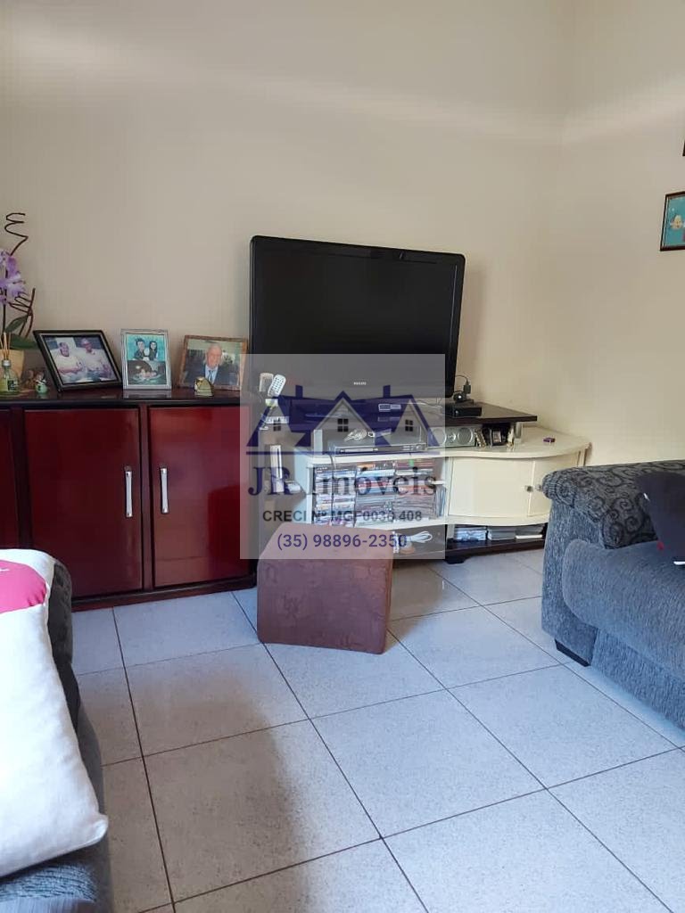 Casa à venda com 2 quartos, 1 suíte, 2 vagas e 283m² no Centro, Piranguinho (MG) — foto 13 de 30