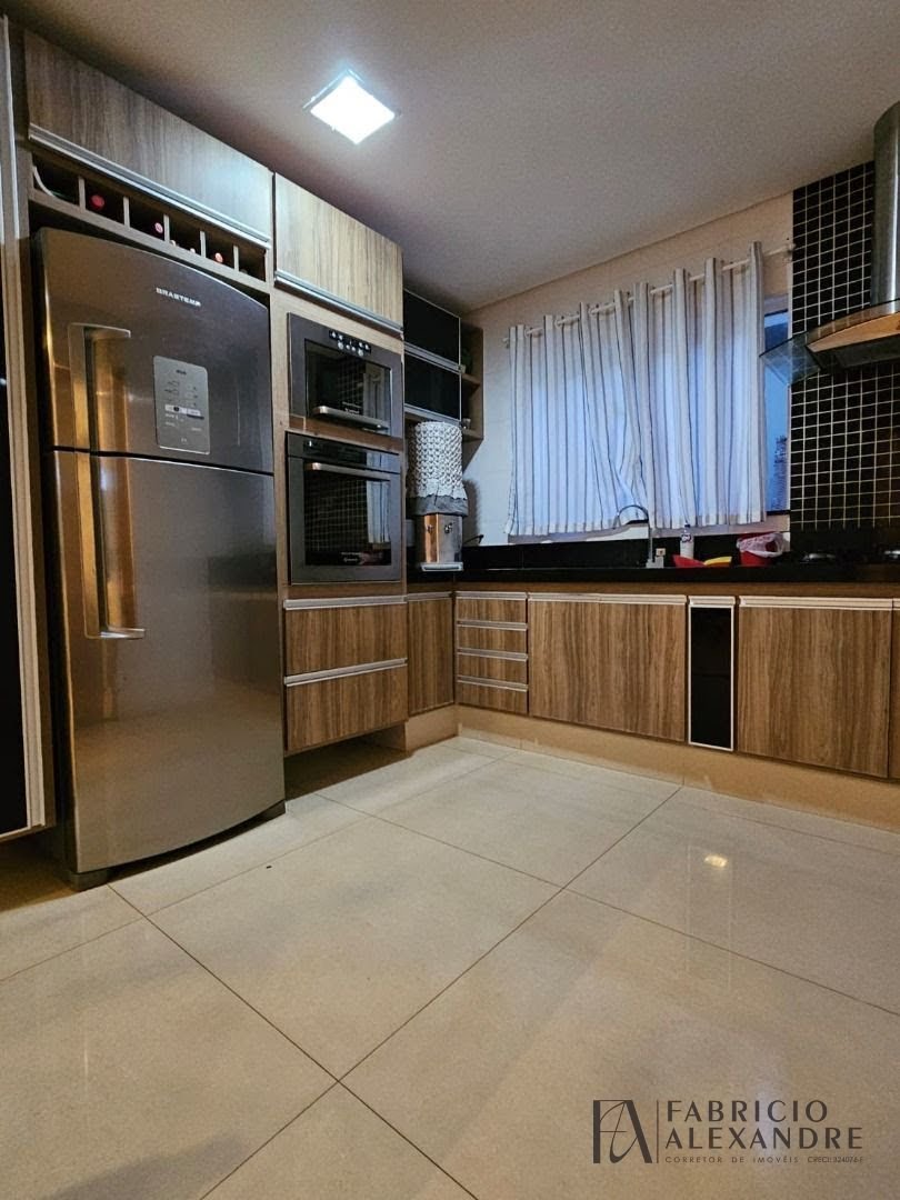Casa à venda com 3 quartos, 3 suítes e 240m² no Village Damha II, São José do Rio Preto (SP) — foto 6 de 27