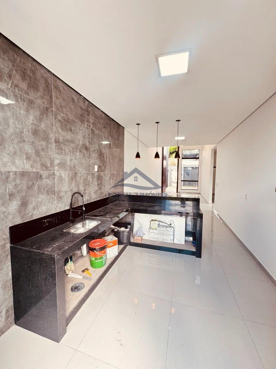 Casa à venda com 2 quartos, 1 suíte, 4 vagas e 120m² no Iporanga, Sete Lagoas (MG) — foto 8 de 17