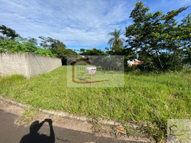 Lote / Terreno em Jardim Nova Toscana  -  Santa Rita do Passa Quatro