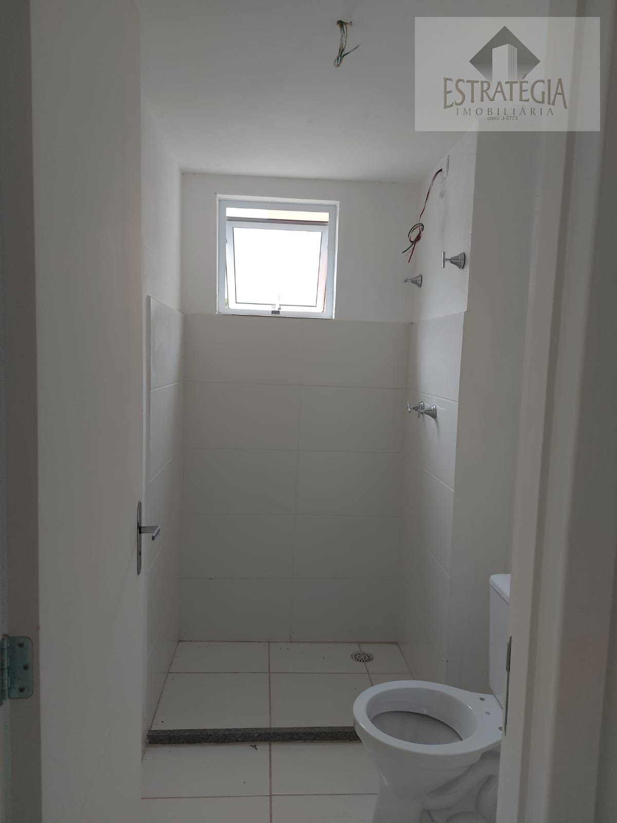 Apartamento à venda com 2 quartos, 1 banheiro, 1 vaga e 60m² no Corrêas, Petrópolis (RJ) — foto 11 de 13