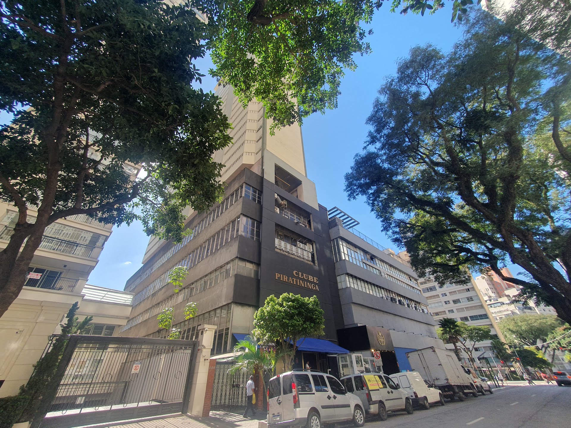 12 - FACHADA.jpg