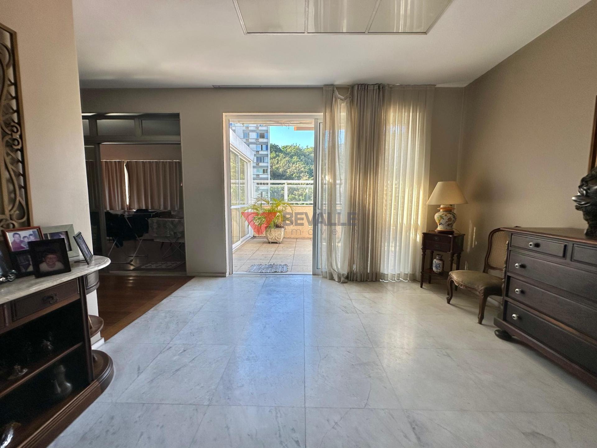 Cobertura à venda com 5 quartos, 3 suítes, 3 vagas e 300m² no Laranjeiras, Rio de Janeiro (RJ) — foto 12 de 30