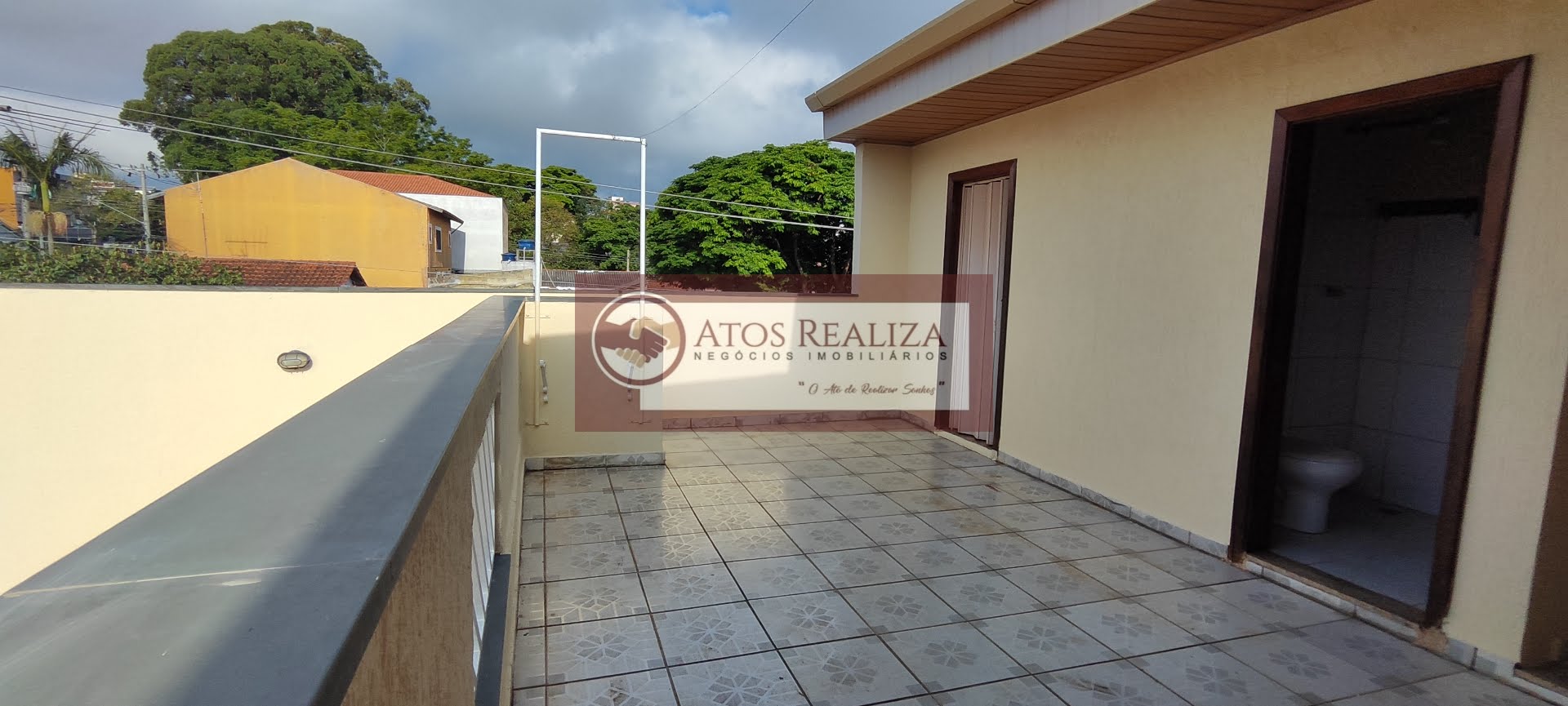Casa para alugar com 3 quartos, 6 banheiros, 3 vagas e 150m² no Cidade Dutra, São Paulo — foto principal