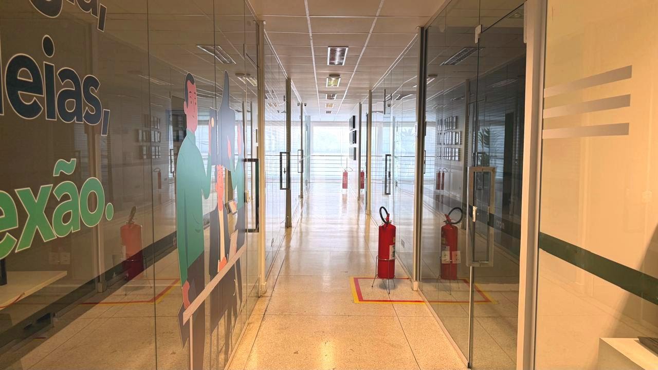 Comercial à venda com 4 vagas e 600m² no Parque Amazônia, Goiânia (GO) — foto 18 de 30