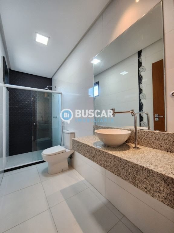 Casa à venda com 4 quartos, 2 suítes, 5 vagas e 330m² no Cidade Nova, Feira de Santana (BA) — foto 20 de 21