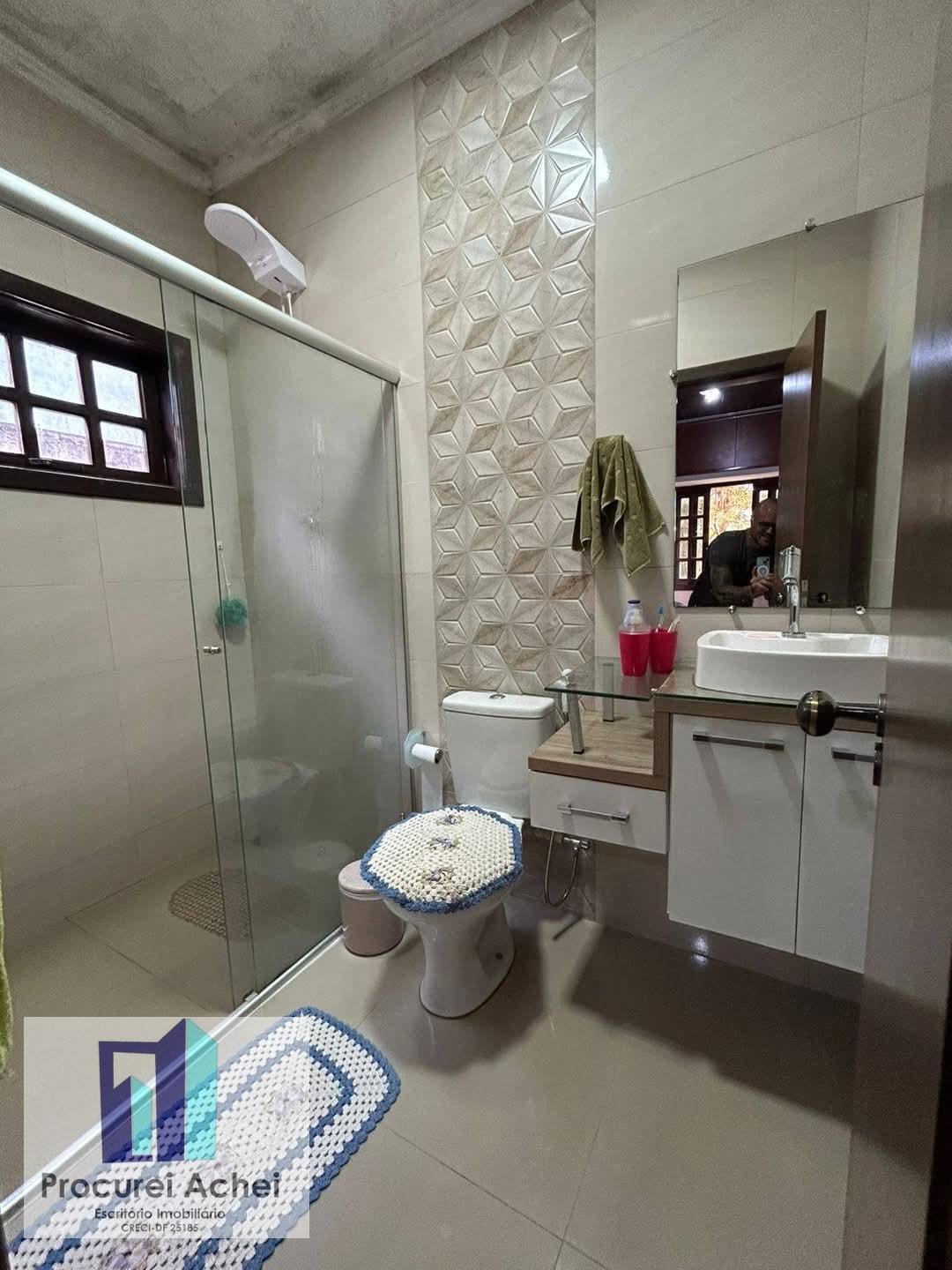 Casa à venda com 3 quartos, 2 suítes, 4 vagas e 926m² no Setor Habitacional Vicente Pires, Brasília (DF) — foto 24 de 27