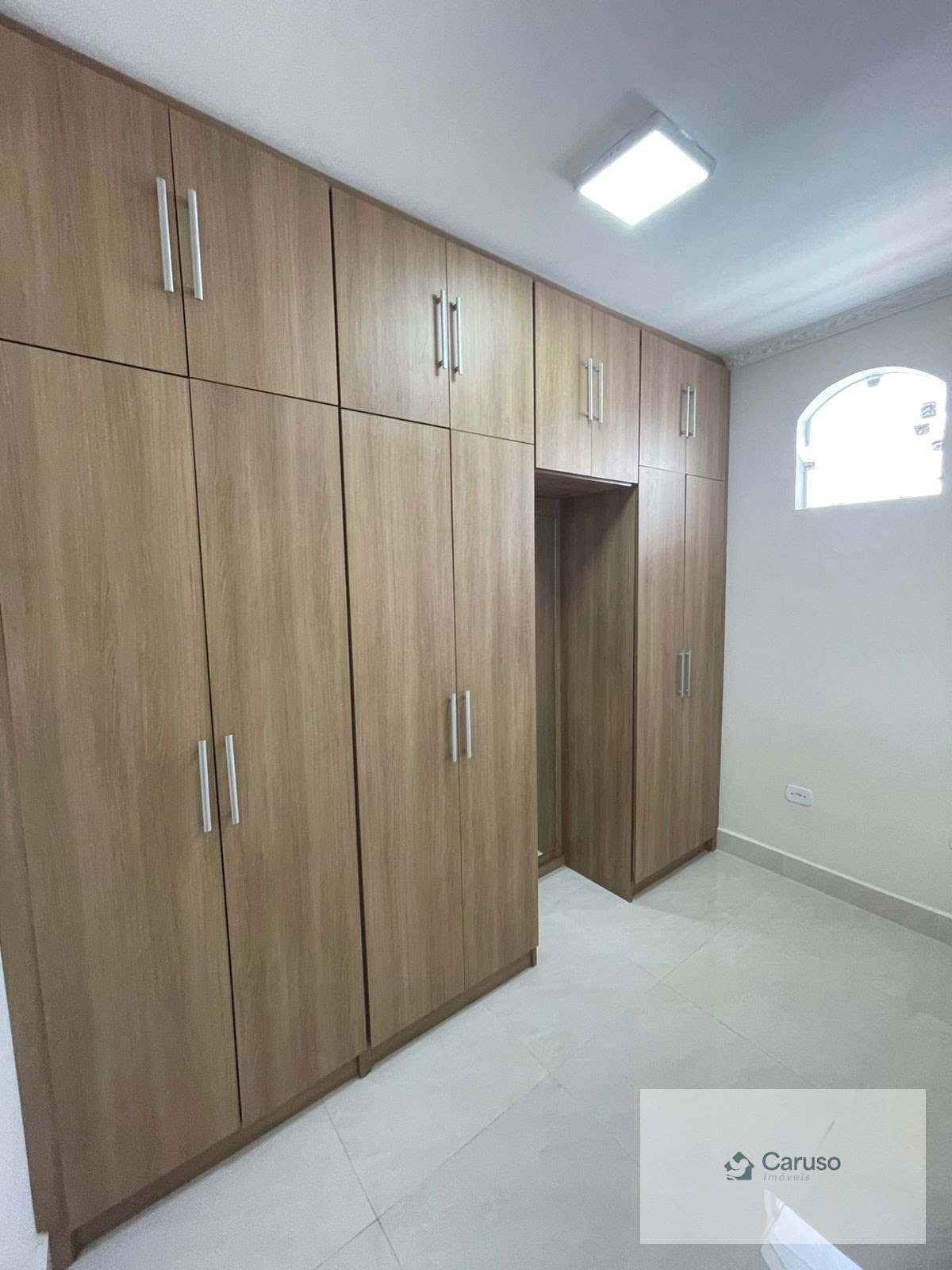 Casa à venda com 3 quartos, 1 suíte, 5 vagas e 259m² no Condomínio Country Club, Arujá (SP) — foto 17 de 23