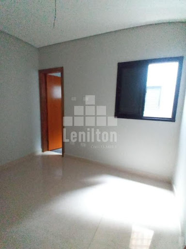 Sobrado para Venda em Santo André - SP no bairro Vila Pinheirinho