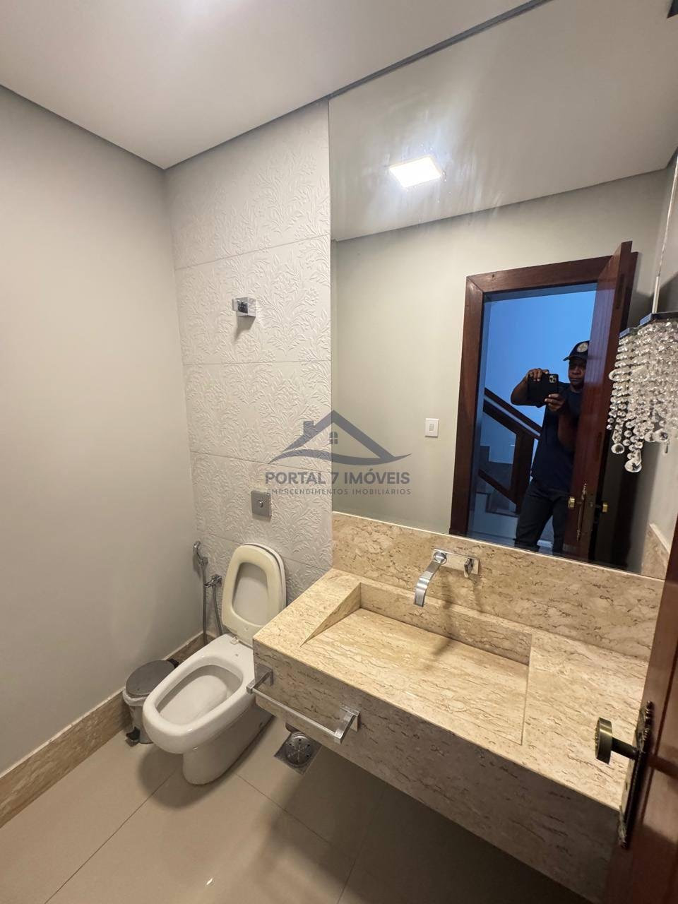 Casa à venda com 5 quartos, 2 suítes, 3 vagas e 230m² no Jardim Arizona, Sete Lagoas (MG) — foto 26 de 26