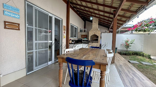 Casa em Manguinhos, Serra: 3 Quartos, 1 Suíte e 217m²