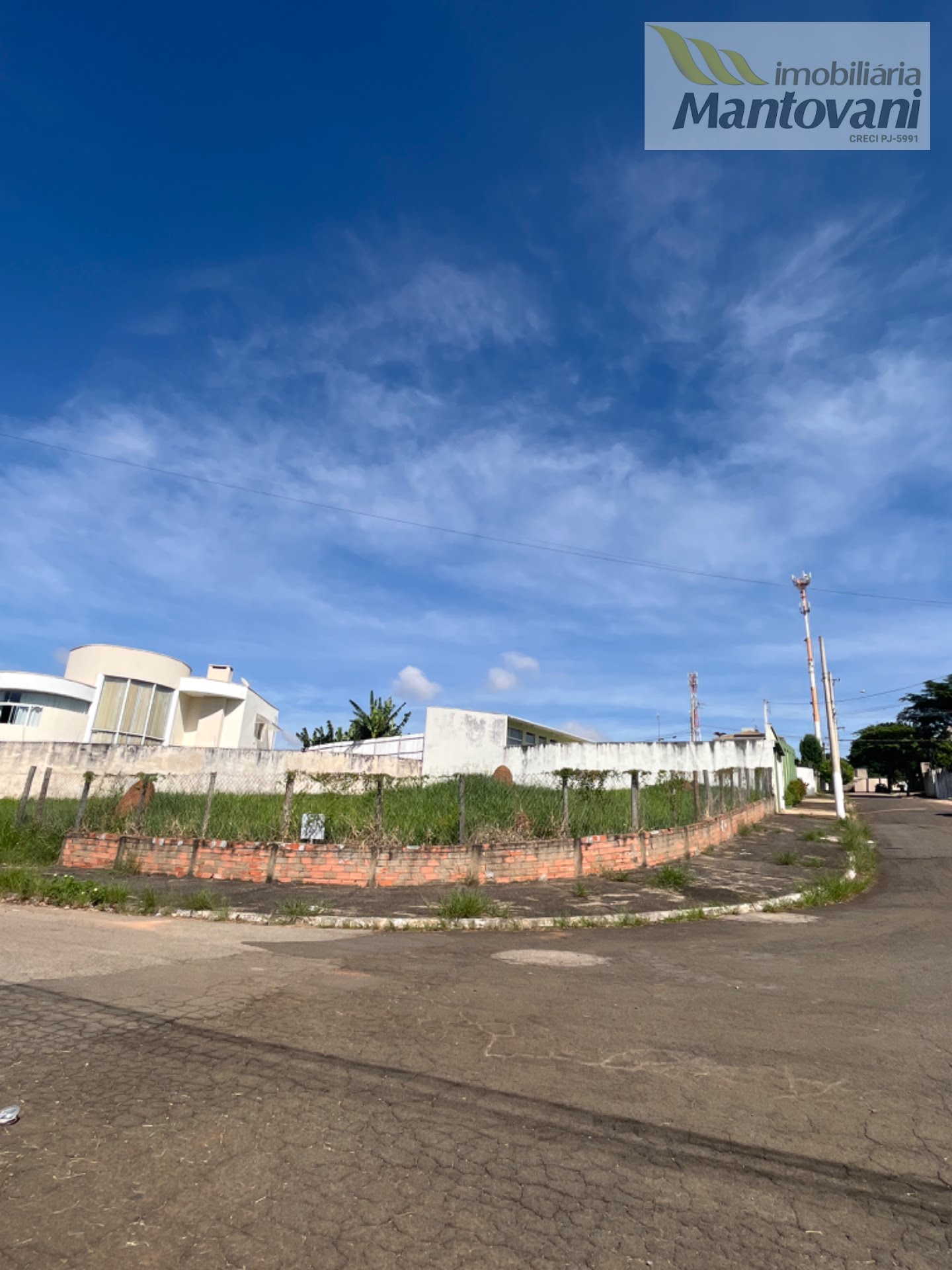 Terreno à venda com 406m² de terreno no Colina Verde, Tatuí — foto principal
