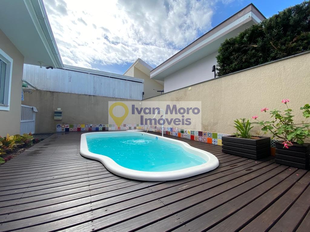 Casa à venda com 3 quartos, 3 suítes, 2 vagas e 204m² no Cachoeira do Bom Jesus, Florianópolis (SC) — foto 18 de 27