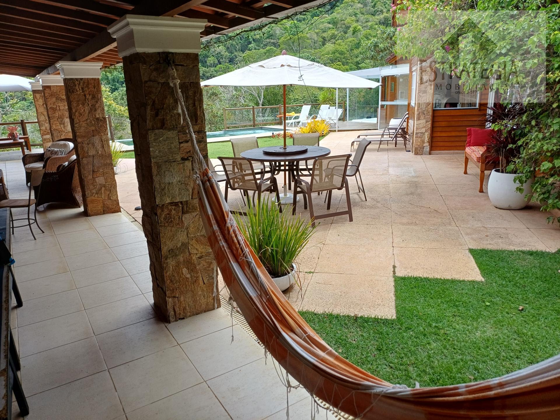 Casa à venda com 5 quartos, 5 suítes, 3 vagas e 650m² no Cuiabá, Petrópolis (RJ) — foto 25 de 30
