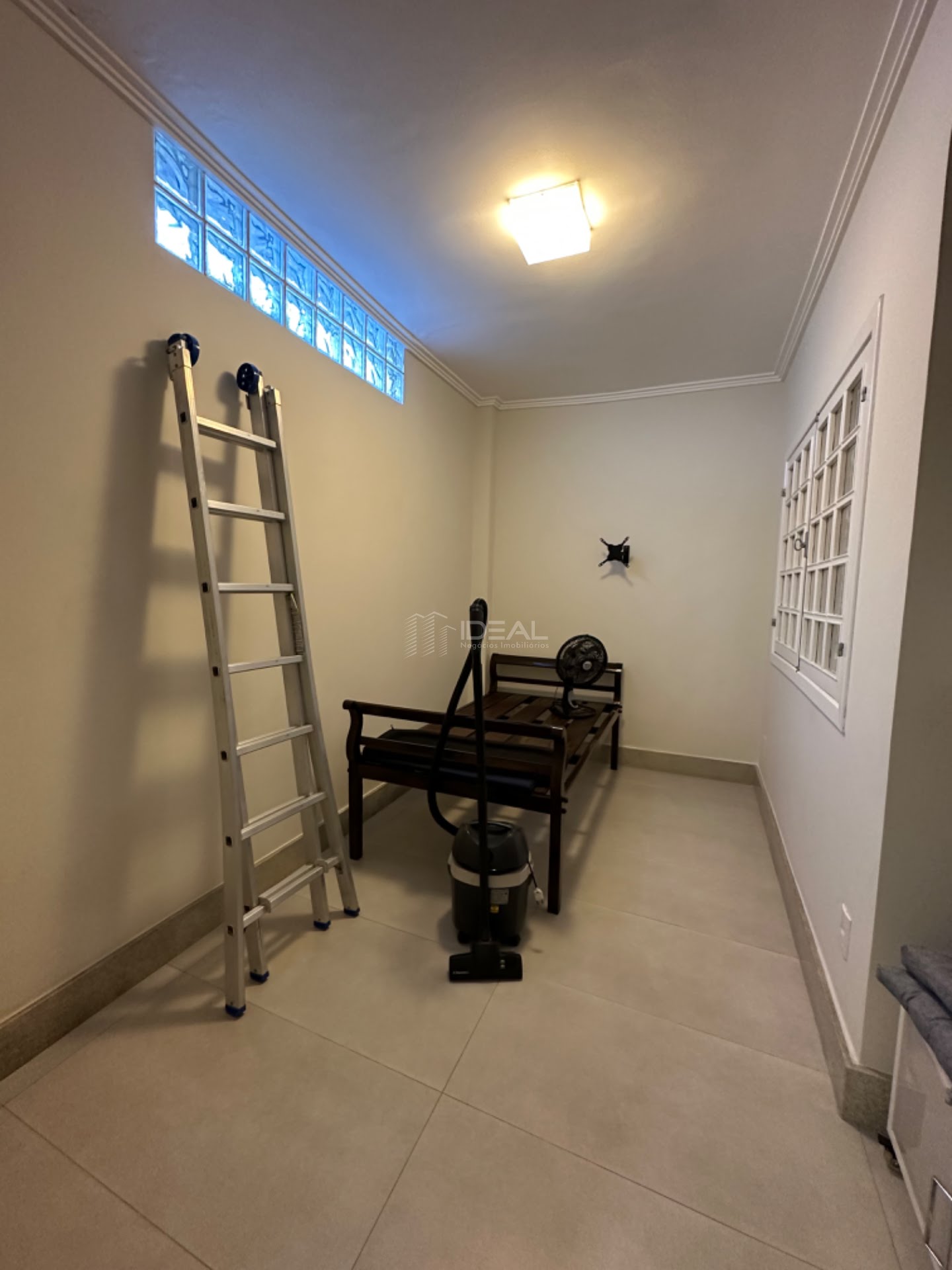 Casa à venda com 4 quartos, 3 suítes, 2 vagas e 250m² no Centro, Campos dos Goytacazes (RJ) — foto 16 de 30