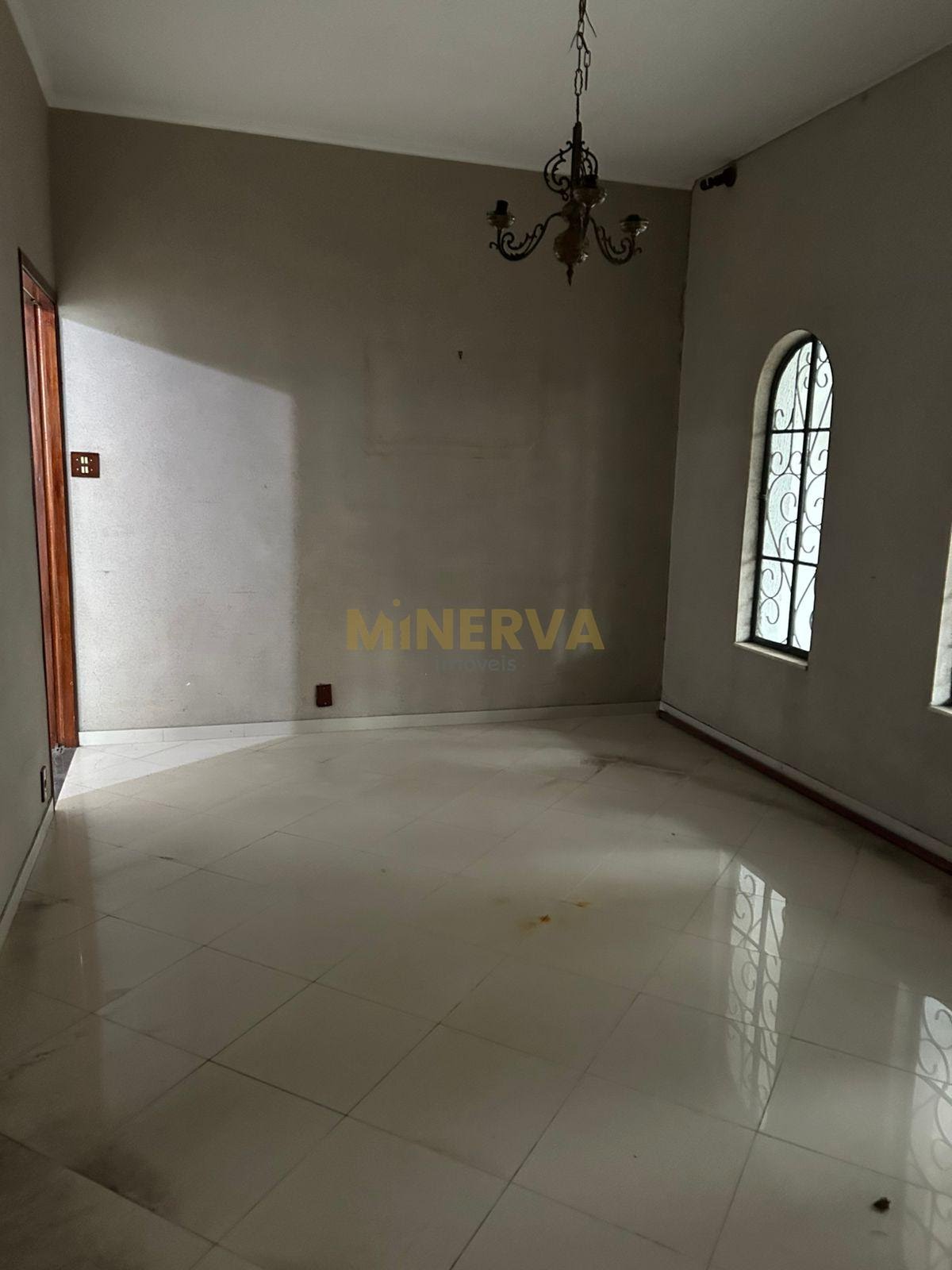 Casa à venda com 3 quartos, 1 suíte e 250m² no Parque São Jorge, São Paulo (SP) — foto 3 de 8