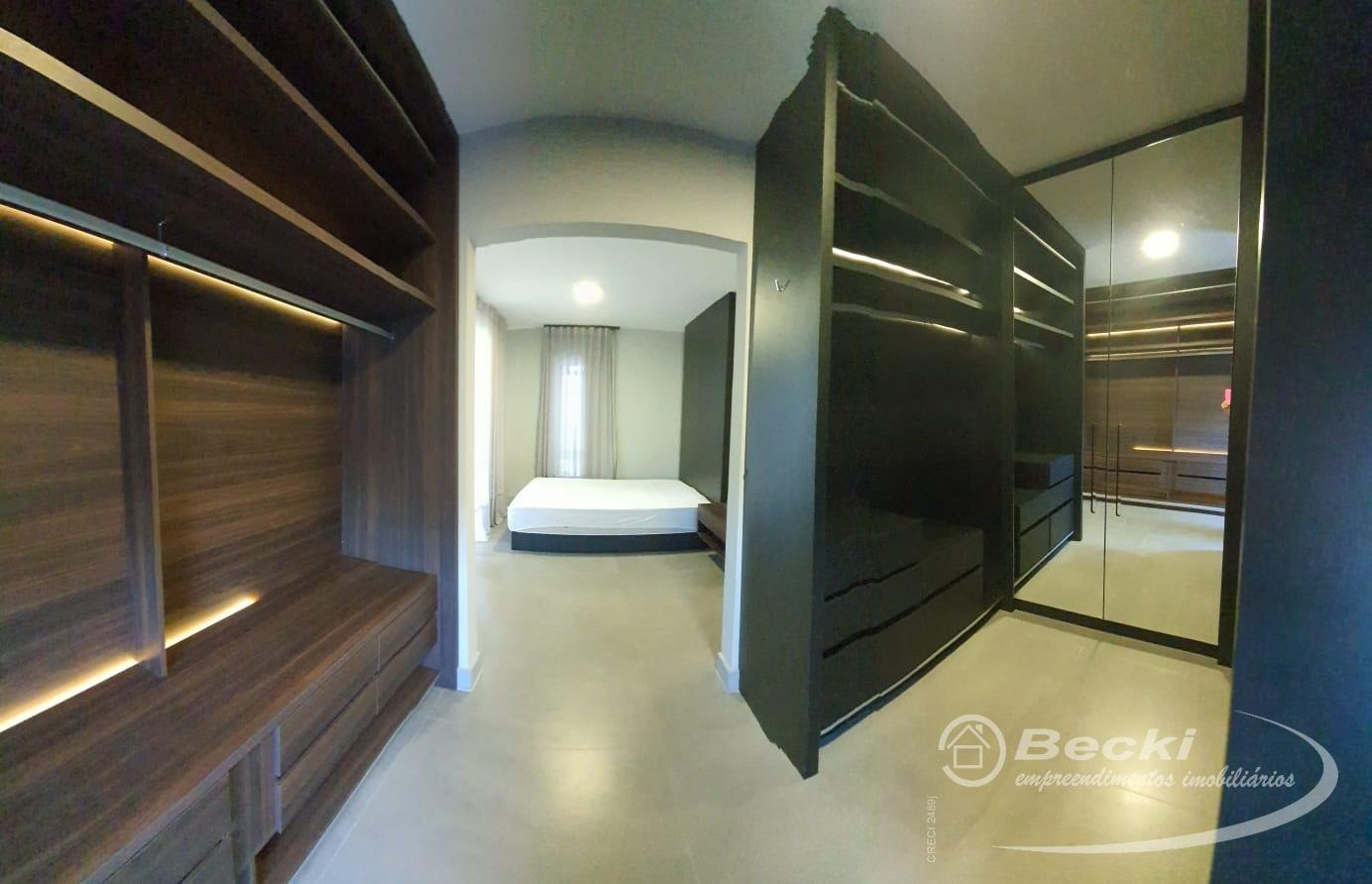 Casa à venda com 3 quartos, 2 suítes, 2 vagas e 265m² no Nova Brasília, Joinville (SC) — foto 14 de 28